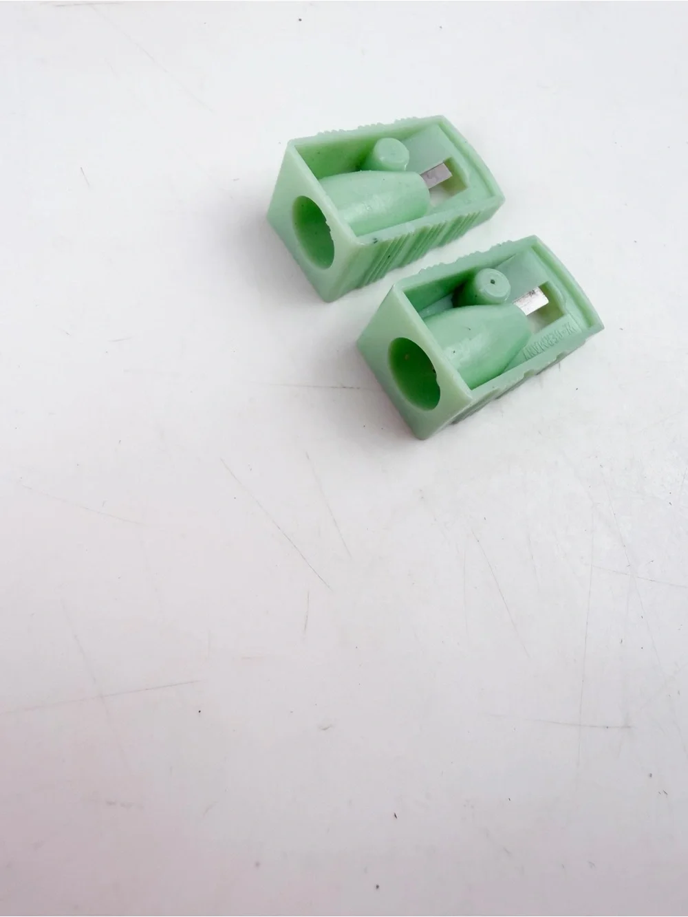 TWO Vtg 80s Clinique Eye & Lip Pencil Sharpener West Germany Green New Box Wear
